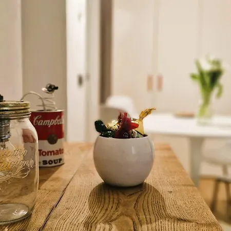 Il Cortile Di Luy アパート ベルガモ